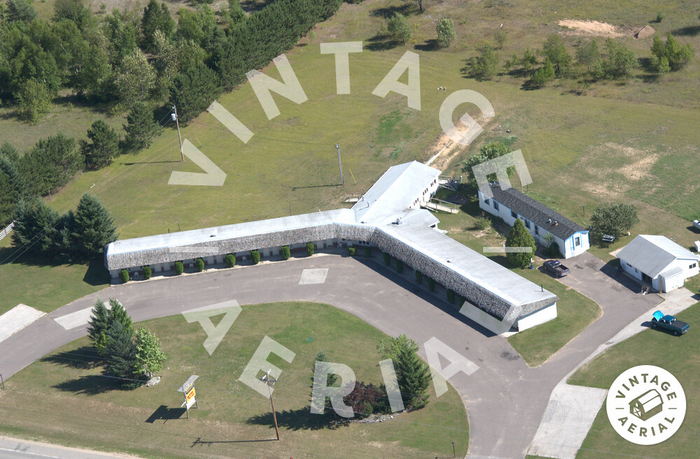 Knollwood Inn - 2003 (newer photo)